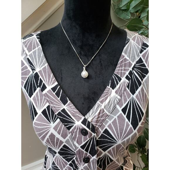 Isaac Mizrahi Sheath Dress Womens L Multi Geo Print Tie Waist Button Front Neck - Picture 5 of 13